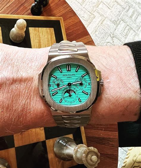 tiffany patek philippe nautilus 5740.